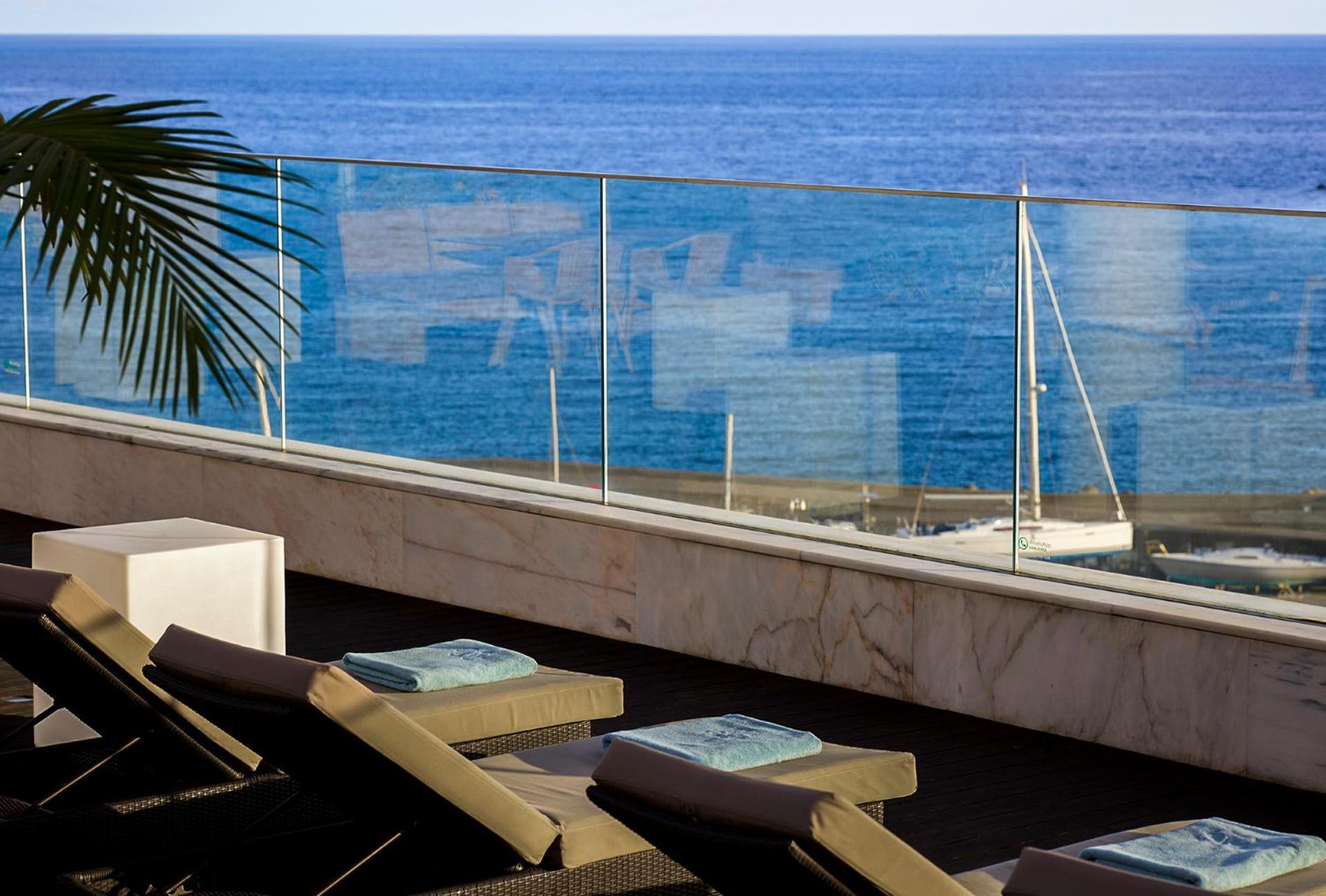 Octant Ponta Delgada Hotel Exterior foto View from the rooftop