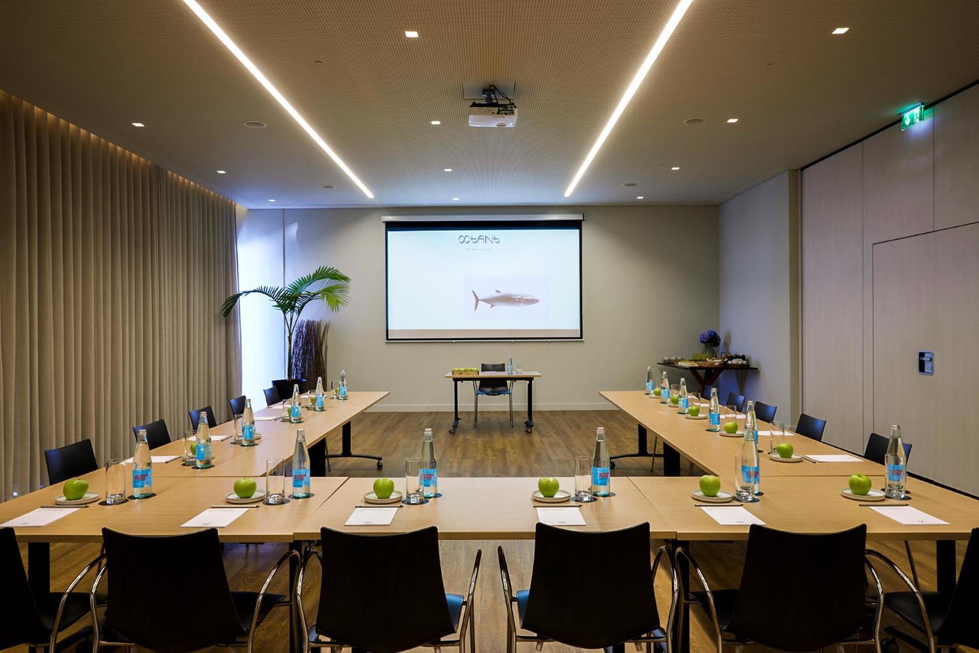 Octant Ponta Delgada Hotel Exterior foto Meeting room at the London offices