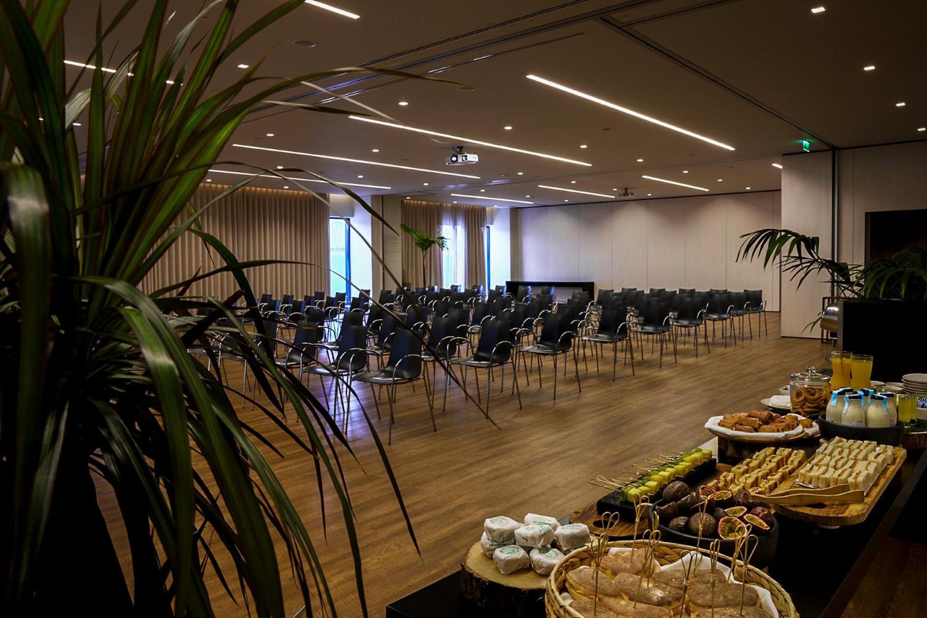 Octant Ponta Delgada Hotel Exterior foto The main conference room