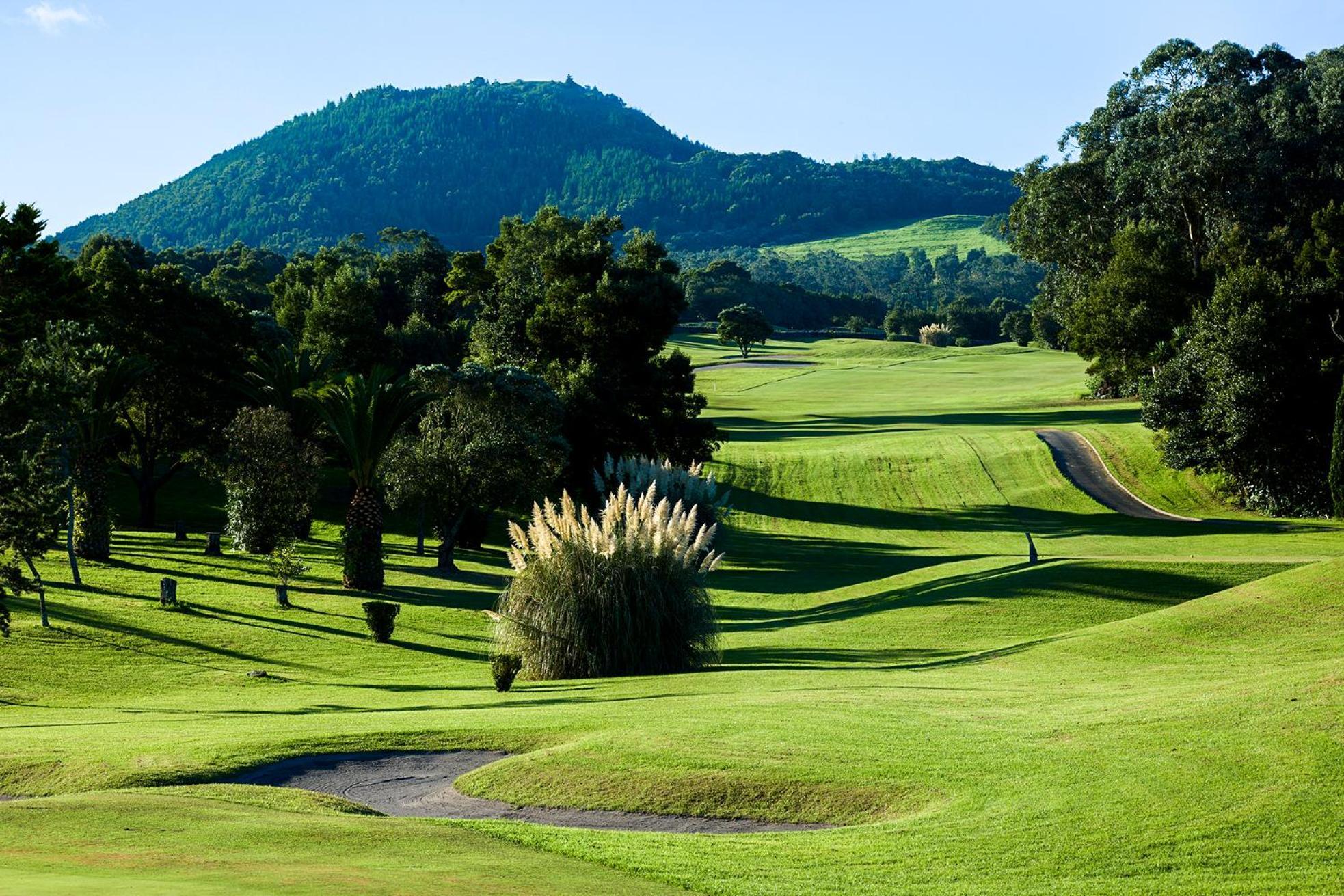 Octant Ponta Delgada Hotel Exterior foto Golf course at the Hyatt Regency Monterey
